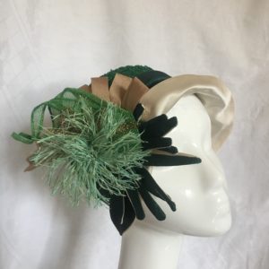 chapeau vert années 20