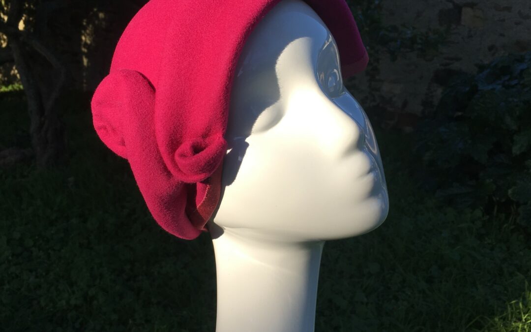 Chapeau Cloche Rosa