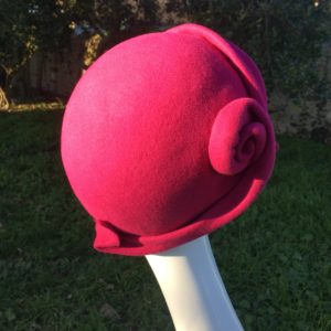 chapeau fuchsia Mary Colibri